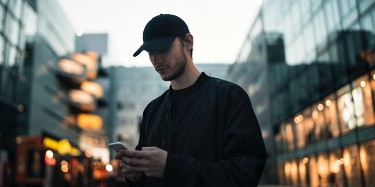 unique-ways-youth-using-instagram