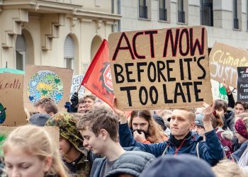 gen-z-believe-human-made-climate-change00