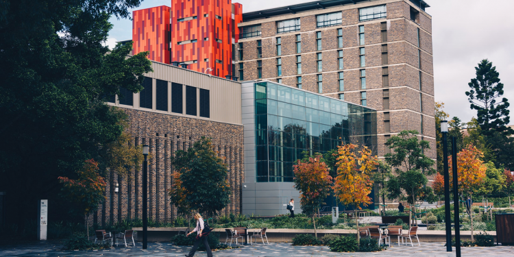 Macquarie University