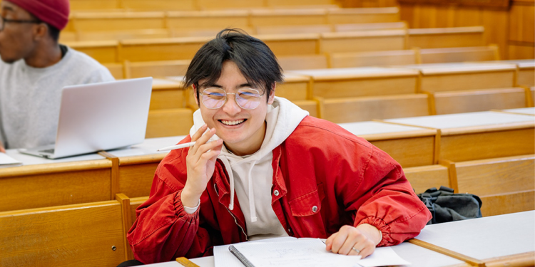 How Important Is A Uni Degree For Teenagers Today?