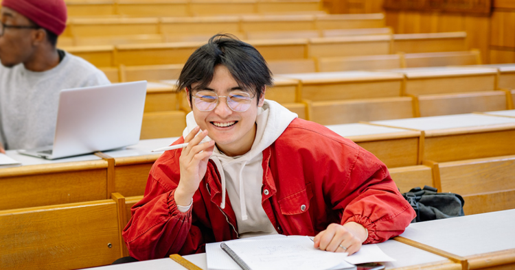 How Important Is A Uni Degree For Teenagers Today?