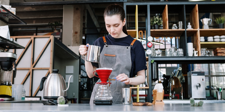 Top Tips To Give Your Child For Their First Job