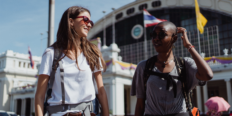 The Hidden Perks of Your Child Using a Travel Money Card Overseas