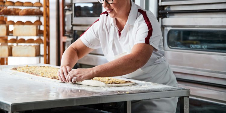 Rising To Success With A Baking Apprenticeship