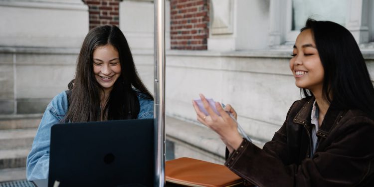 Why Accounting Is A Top Career For Young People’s Financial Goals